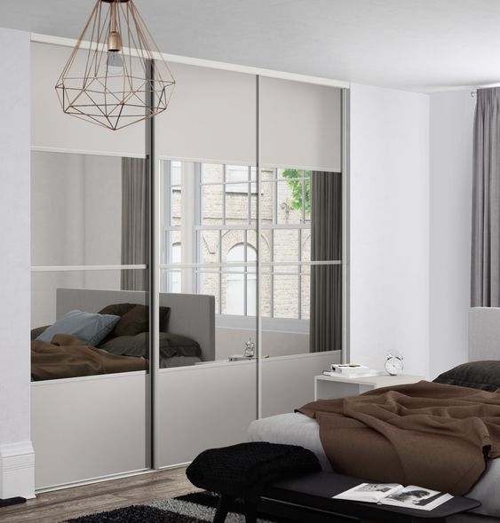 Classic 4 Panel Cashmere Wood Mirror Panels